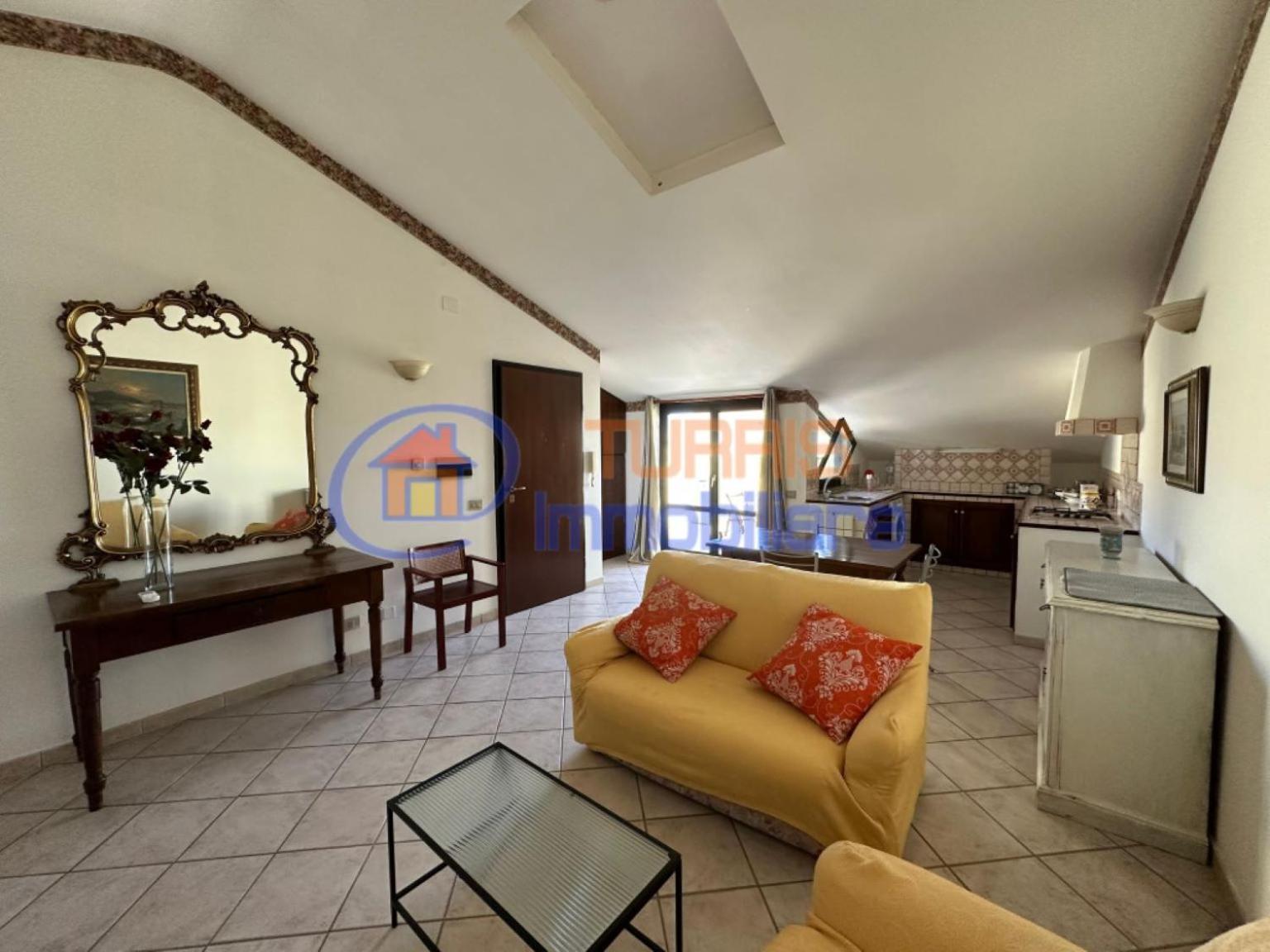 Appartement La Mansarda Di Via Galilei à Porto Torres Extérieur photo