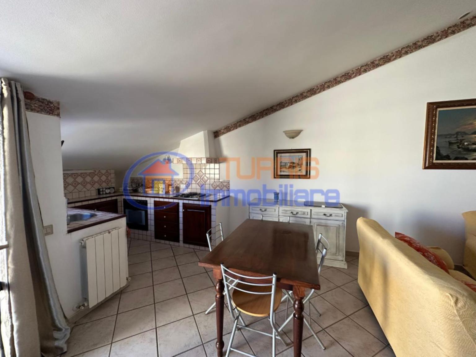 Appartement La Mansarda Di Via Galilei à Porto Torres Extérieur photo